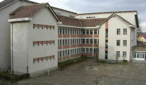 Peste 3,2 milioane de euro pentru reabilitarea termică a Școlii Speciale SAMUS Peste 3,2 milioane de euro pentru reabilitarea termică a Școlii Speciale SAMUS
