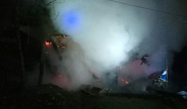 Incendiu pe strada Mărginașă din Cluj-Napoca, soldat cu decesul unui bărbat în vârstă de circa 70 de ani Incendiu pe strada Mărginașă din Cluj-Napoca, soldat cu decesul unui bărbat în vârstă de circa 70 de ani