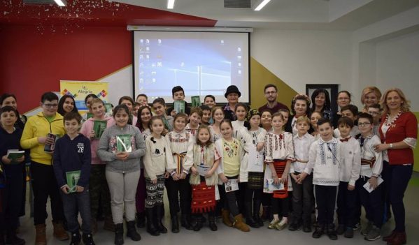 Proiectul ,,Zestrea Tradițiilor Clujene” continuă în școlile din județul Cluj Proiectul ,,Zestrea Tradițiilor Clujene” continuă în școlile din județul Cluj