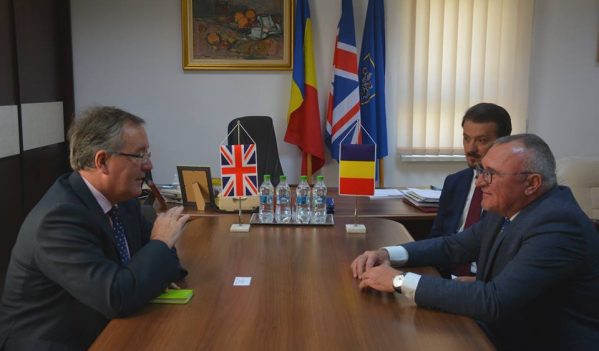 Noul ambasador al Marii Britanii, în vizită la Consiliul Județean Cluj Noul ambasador al Marii Britanii, în vizită la Consiliul Județean Cluj