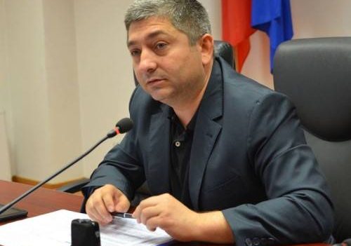 A fost semnat contractul pentru lucrările de închidere și ecologizare a depozitului neconform de deșeuri de la Câmpia Turzii A fost semnat contractul pentru lucrările de închidere și ecologizare a depozitului neconform de deșeuri de la Câmpia Turzii