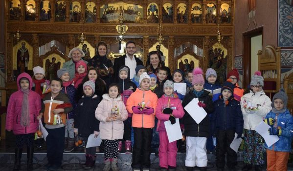 Zestrea Tradițiilor Clujene, la Școala ,,Constantin Brâncuși” din Cluj-Napoca Zestrea Tradițiilor Clujene, la Școala ,,Constantin Brâncuși” din Cluj-Napoca