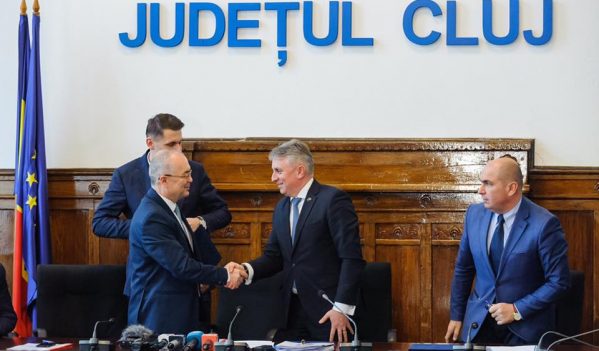 Acord de implementare a proiectului Electrificarea și reabilitarea liniei de cale ferată Cluj-Napoca – Oradea – Episcopia Bihor Acord de implementare a proiectului Electrificarea și reabilitarea liniei de cale ferată Cluj-Napoca – Oradea – Episcopia Bihor